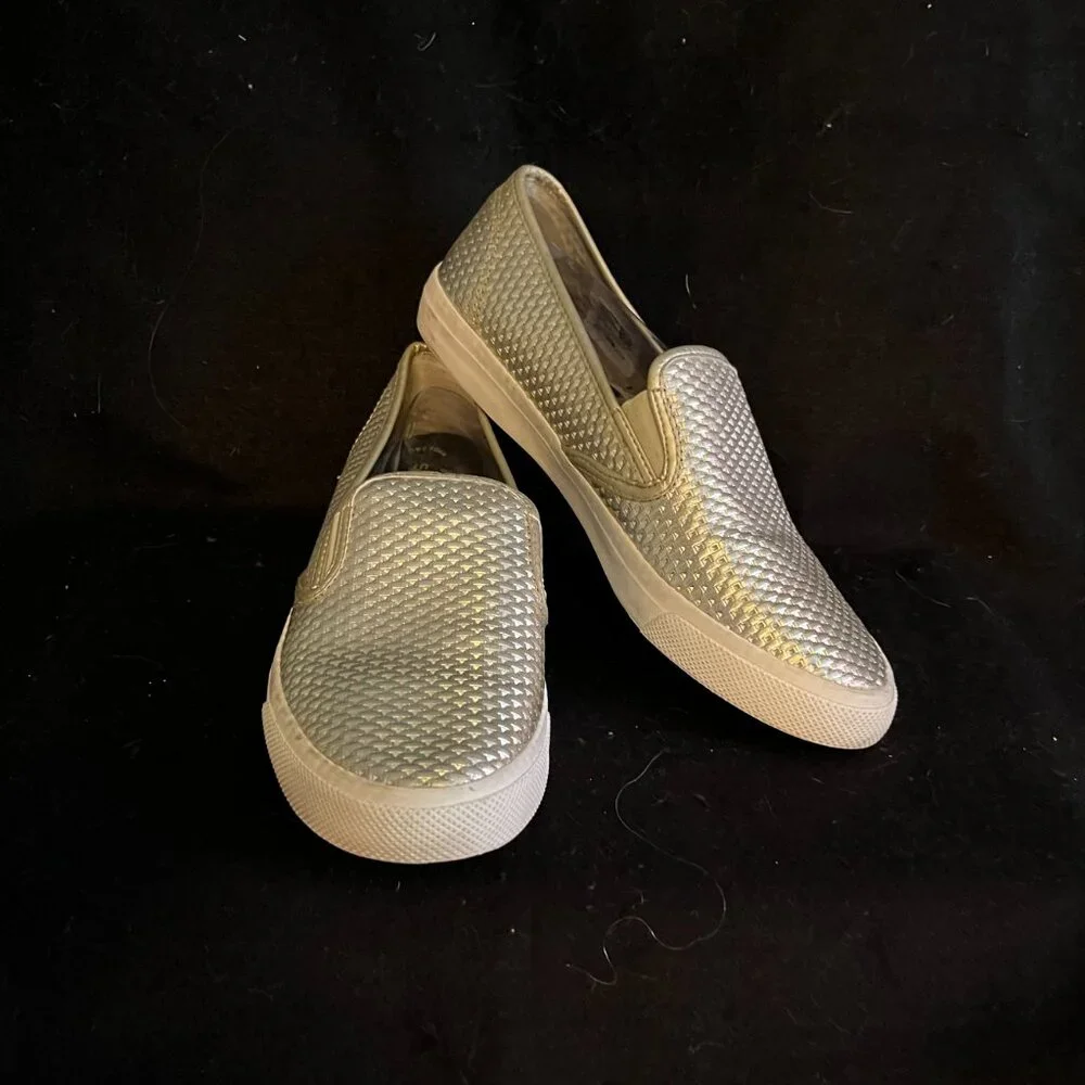 Sperry Women’s Silver-Tone/Platimum Memory Foam Slip-Ons - Picture 7 of 8
